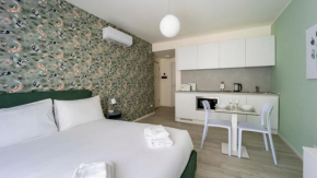 Italianway - The B Village Superior Milano